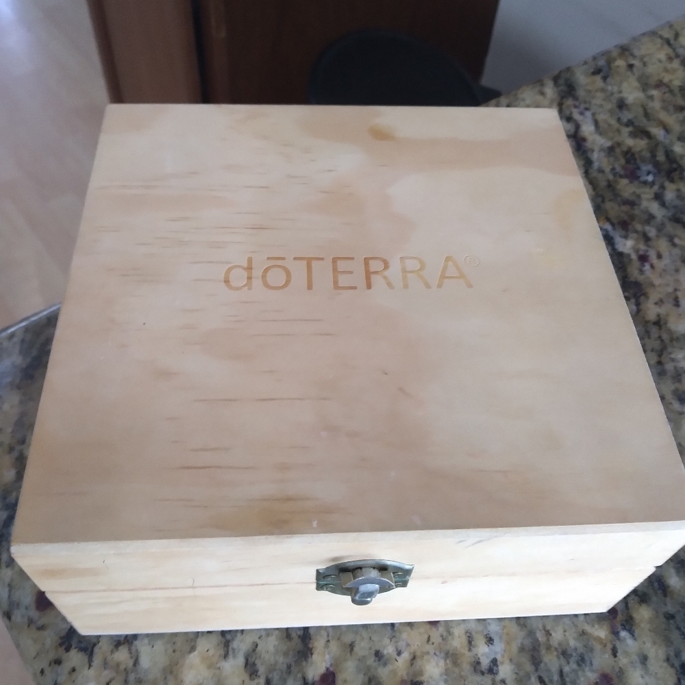 Doterra oil box and small vile keychain bag